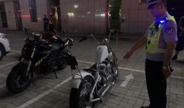 摩托车炸街爆料视频大全,摩托车炸街爆料视频大盘点