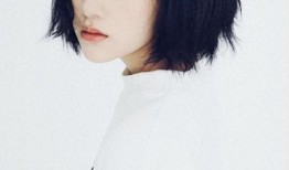 娱乐圈爆料任敏简介图片,娱乐圈新秀，颜值与实力并存，揭秘她的魅力瞬间