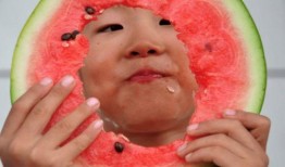 吃瓜网红小孩是谁,吃瓜网红小孩背后的故事