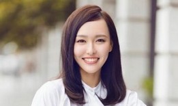 唐嫣爆料学生时期视频,青春校园视频曝光，美好时光再现