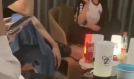 杨颖爆料吸烟视频合集,揭秘明星私生活的一面